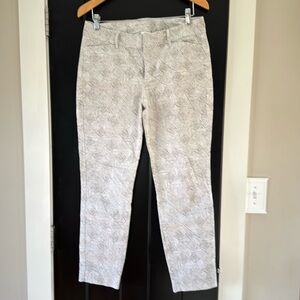 Patterned pixie pants